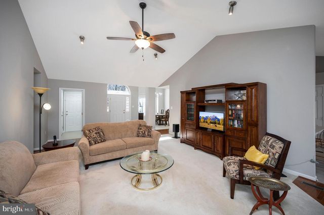 550 HARRISON CIR, Locust Grove, VA 22508