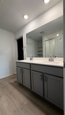 197 Santa Rosa LN, Buda, TX 78610