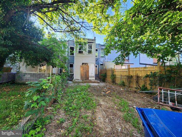 3504 LUCILLE AVE, Baltimore, MD 21215
