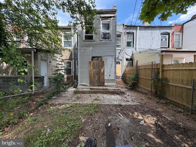 3504 LUCILLE AVE, Baltimore, MD 21215