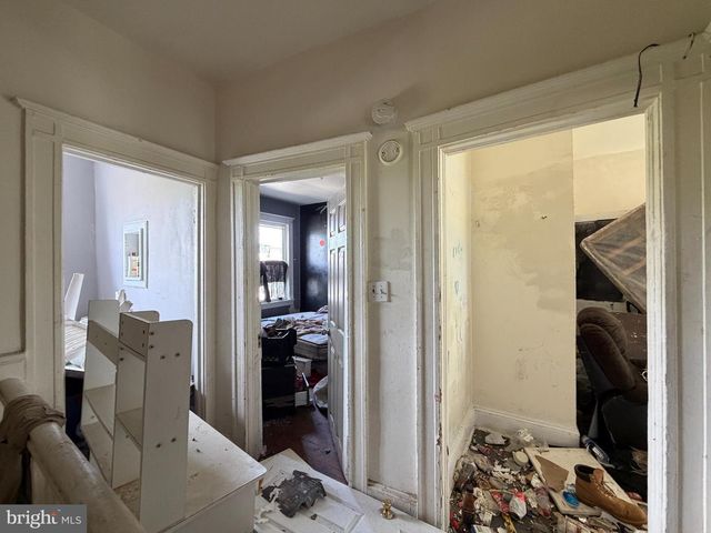 3504 LUCILLE AVE, Baltimore, MD 21215