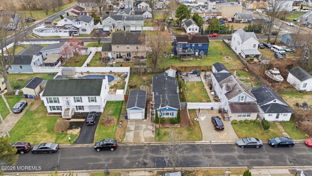 710 Cambridge Avenue, Union Beach, NJ 07735