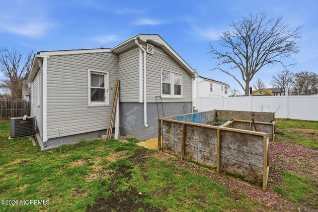 710 Cambridge Avenue, Union Beach, NJ 07735