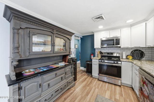 710 Cambridge Avenue, Union Beach, NJ 07735
