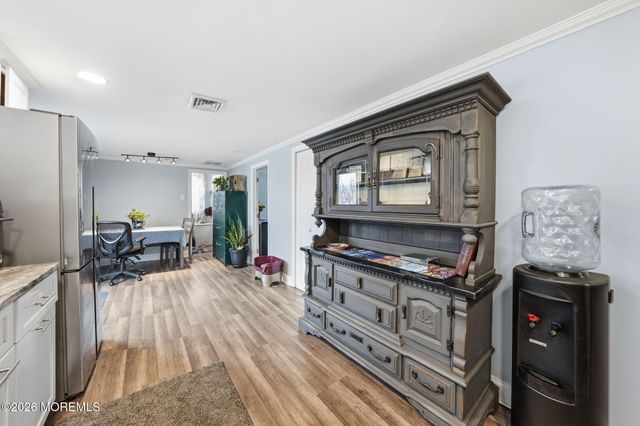 710 Cambridge Avenue, Union Beach, NJ 07735