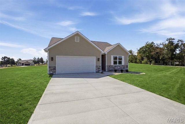 18854 Alyson Drive, Warrenton, MO 63383