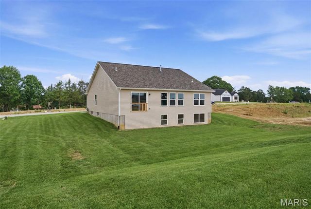 18854 Alyson Drive, Warrenton, MO 63383