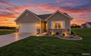 18854 Alyson Drive, Warrenton, MO 63383