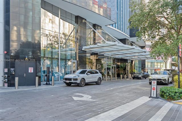 851 NE 1st Ave 1205, Miami, FL 33132