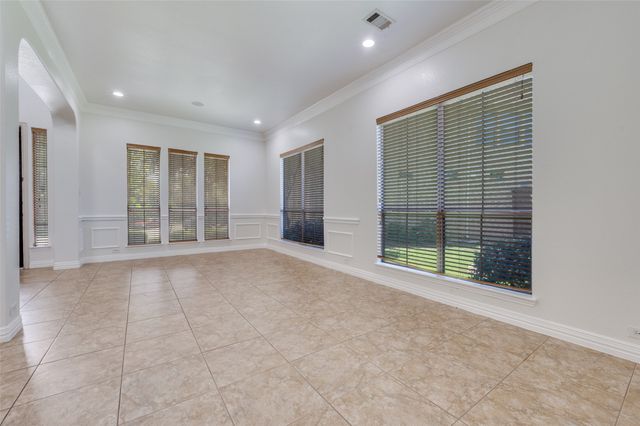 2043 Loma Alta Drive, Irving, TX 75063