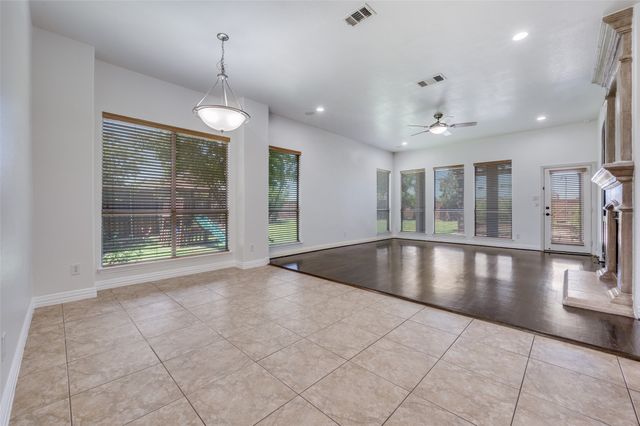 2043 Loma Alta Drive, Irving, TX 75063
