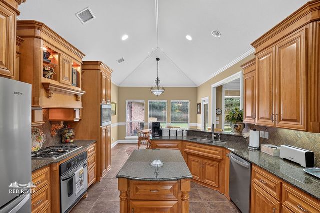 603 Strasbourg Circle, Shreveport, LA 71115