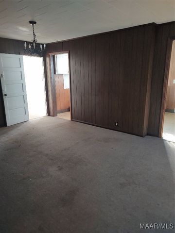 210 Selma Avenue, Selma, AL 36701