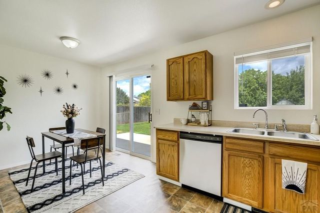 3743 Pronghorn Lane, Pueblo, CO 81004