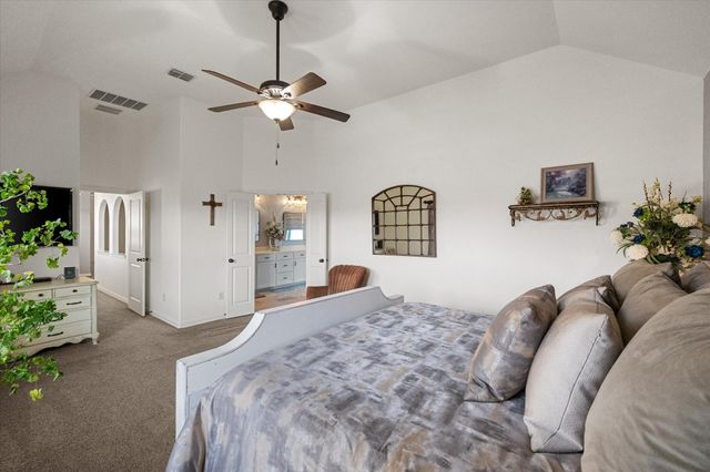 1010 Ivy Charm Way, Arlington, TX 76005