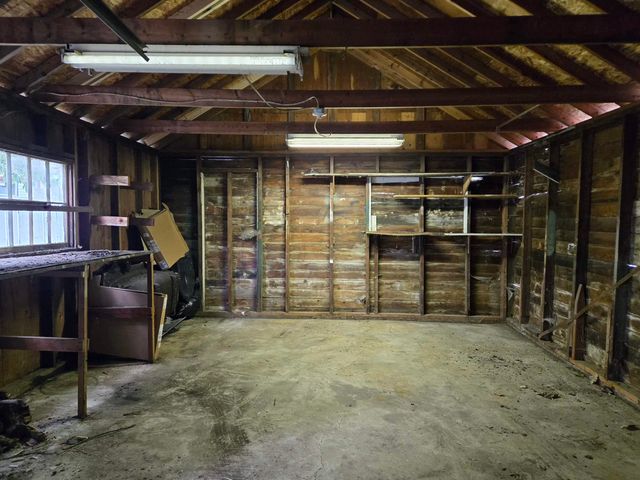 811 E 38TH Ave, Spokane, WA 99203