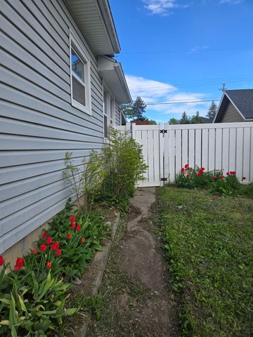 811 E 38TH Ave, Spokane, WA 99203