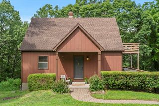 8311 Hickory Tree Lane, Rogers, AR 72756