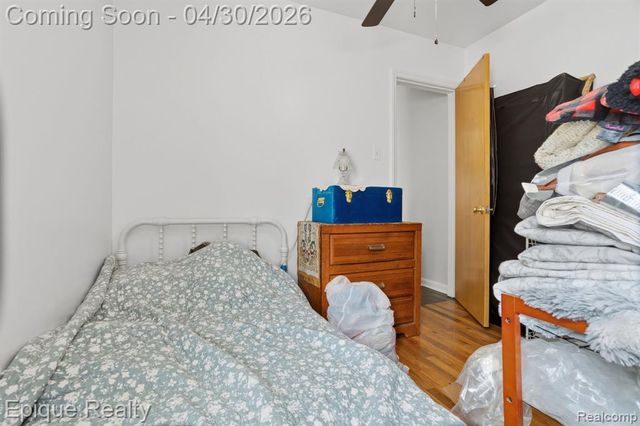 22449 California Street, Saint Clair Shores, MI 48080