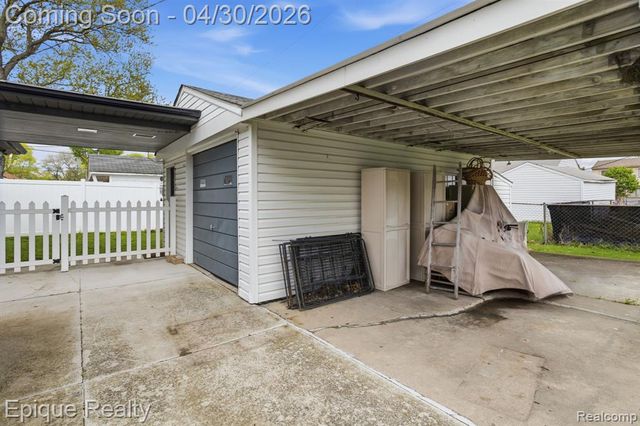 22449 California Street, Saint Clair Shores, MI 48080