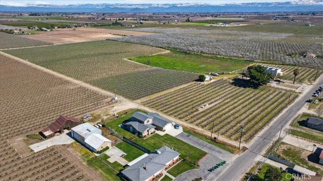 11430 E Saginaw, Selma, CA 93662