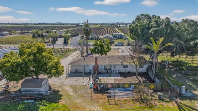 11430 E Saginaw, Selma, CA 93662