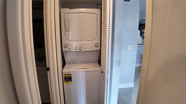 5425 LAKE MARGARET DRIVE 42, Orlando, FL 32812