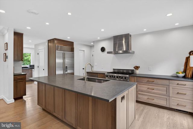 6 TRAVILAH TER, Potomac, MD 20854