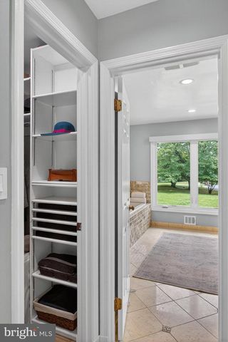 6 TRAVILAH TER, Potomac, MD 20854
