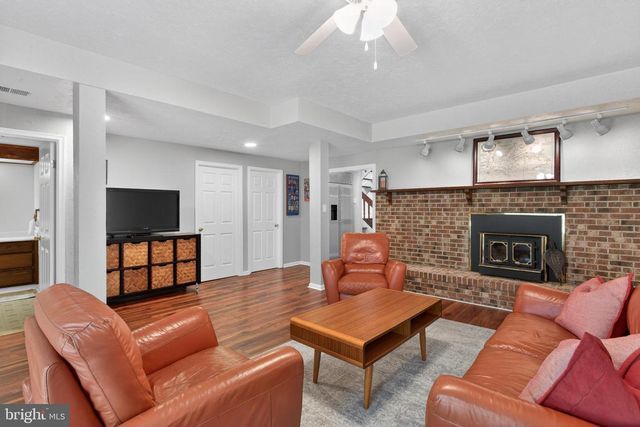6 TRAVILAH TER, Potomac, MD 20854