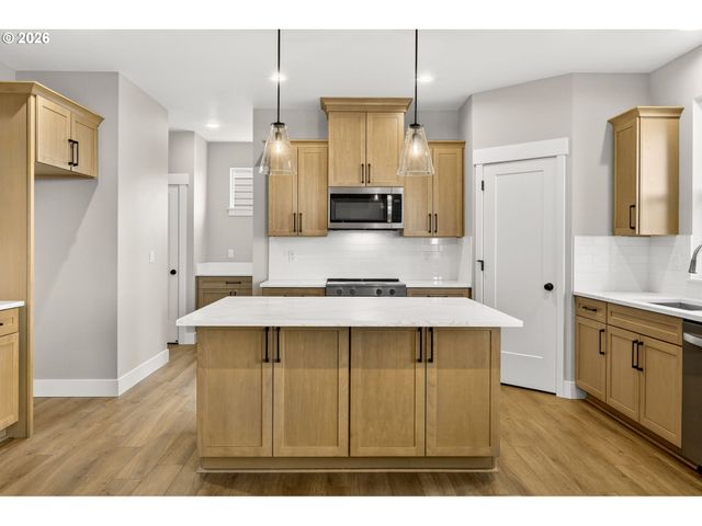 2842 Ne JUSTUS Ave 29, Estacada, OR 97023