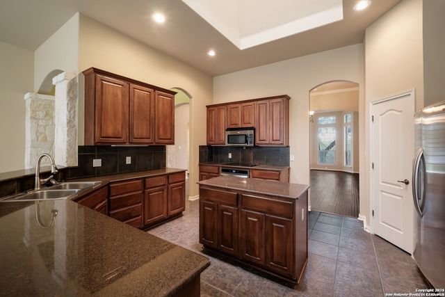 23907 Seven Winds, San Antonio, TX 78258