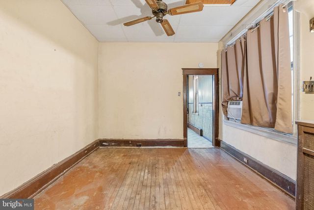 3063 E THOMPSON ST, Philadelphia, PA 19134