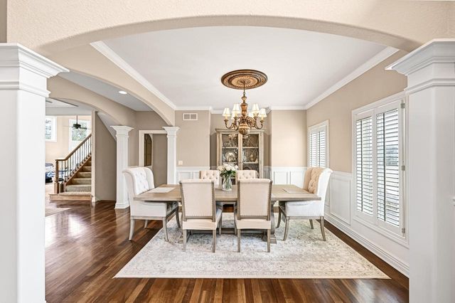 1260 Four Winds WAY, Hartland, WI 53029