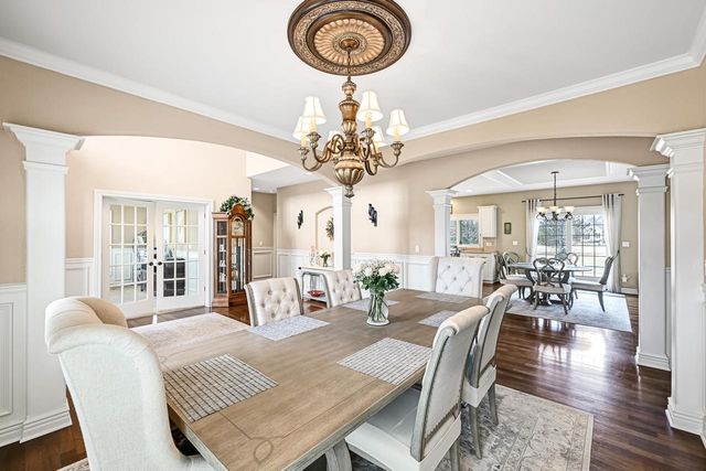 1260 Four Winds WAY, Hartland, WI 53029