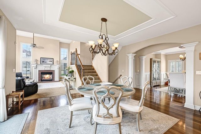 1260 Four Winds WAY, Hartland, WI 53029