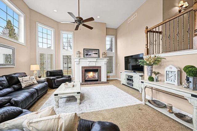 1260 Four Winds WAY, Hartland, WI 53029