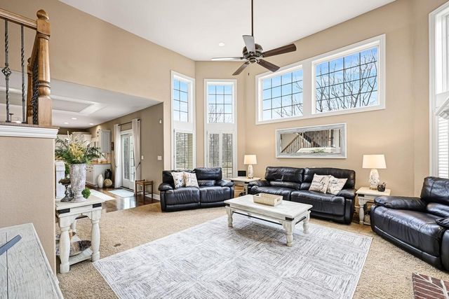 1260 Four Winds WAY, Hartland, WI 53029