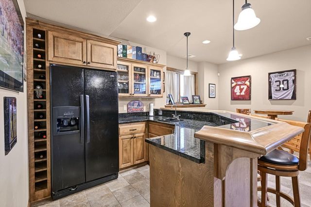 1260 Four Winds WAY, Hartland, WI 53029