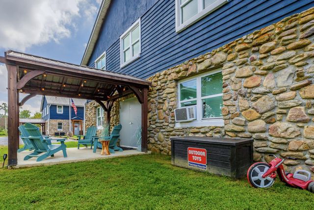 40 Blessed Way Way, Rock Spring, GA 30739