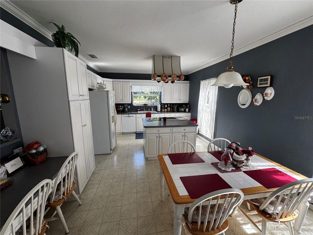 1701 BERN CREEK LOOP, Sarasota, FL 34240