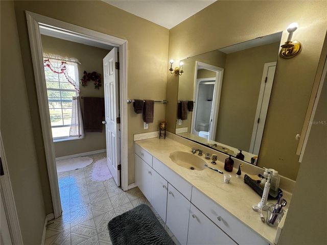 1701 BERN CREEK LOOP, Sarasota, FL 34240