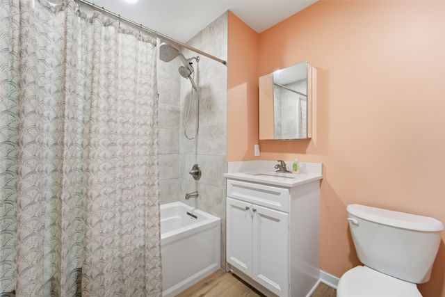 1407 Horse N Buggy Drive, Adel, IA 50003