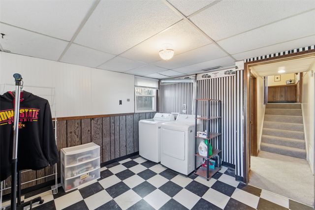 1407 Horse N Buggy Drive, Adel, IA 50003