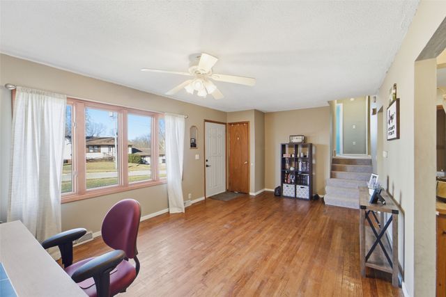 1407 Horse N Buggy Drive, Adel, IA 50003