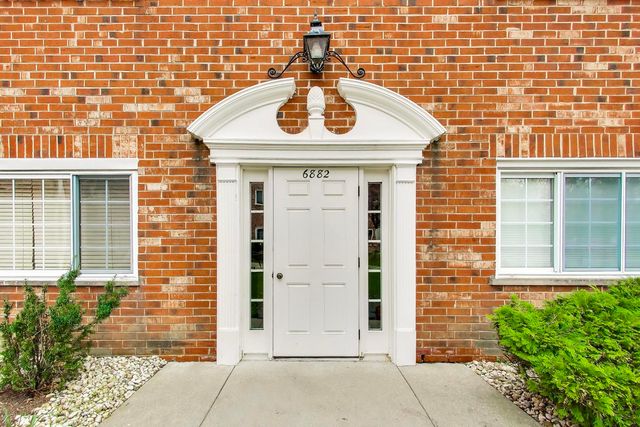 6882 W TOUHY Avenue 1A, Niles, IL 60714