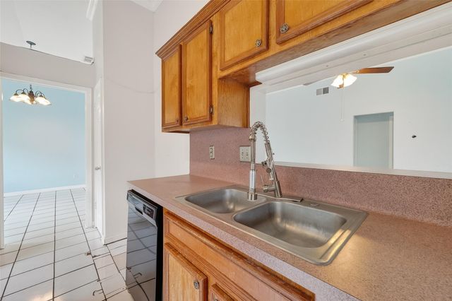 15910 Mission Village Drive, Houston, TX 77083