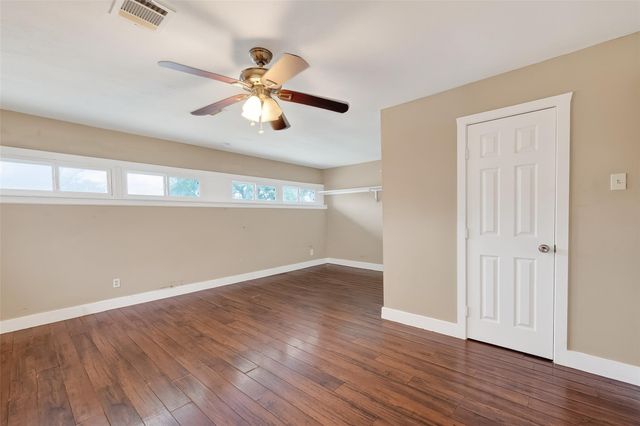 15910 Mission Village Drive, Houston, TX 77083