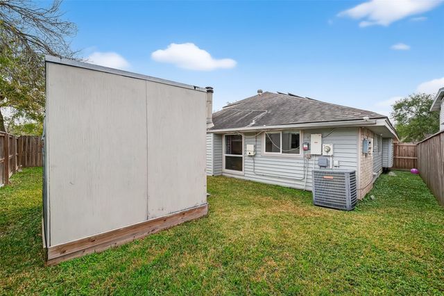 15910 Mission Village Drive, Houston, TX 77083