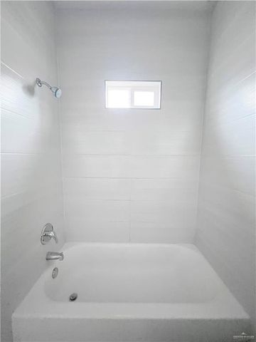 1304 Shavano Drive 3, Edinburg, TX 78541